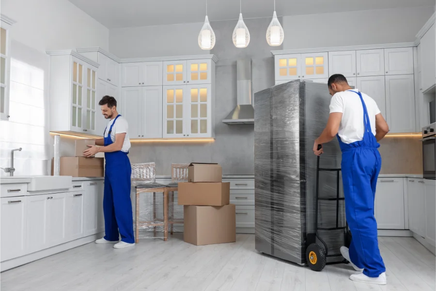 How Apartment Moving Services Handle Tight Spaces and Elevators in Albany, NY